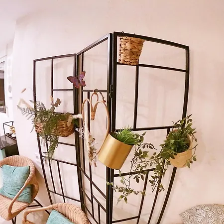 Lägenhet Cozy In Vinaros, With Terrace - 32 M²