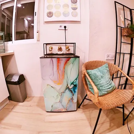 Cozy In Vinaros, With Terrace - 32 M² Διαμέρισμα